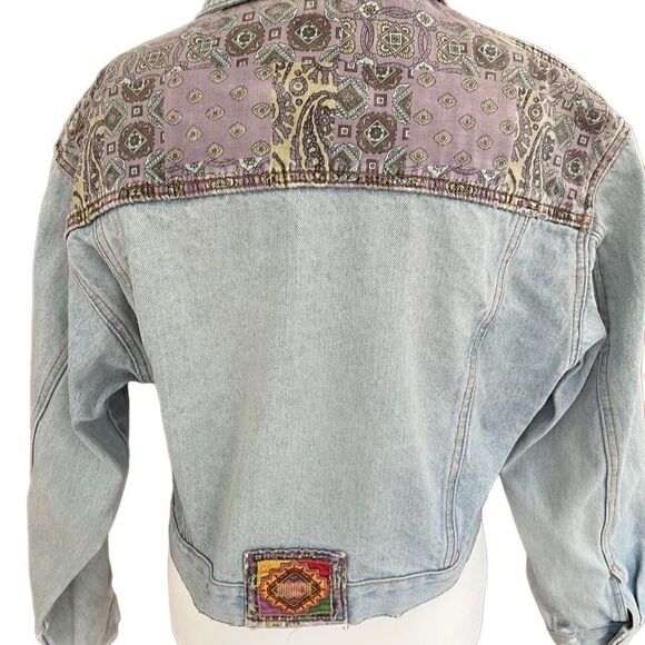 Vintage '90s Jordache Pieced Paisley Denim Jacket size S by Urban Outfitters - Picture 10 of 14